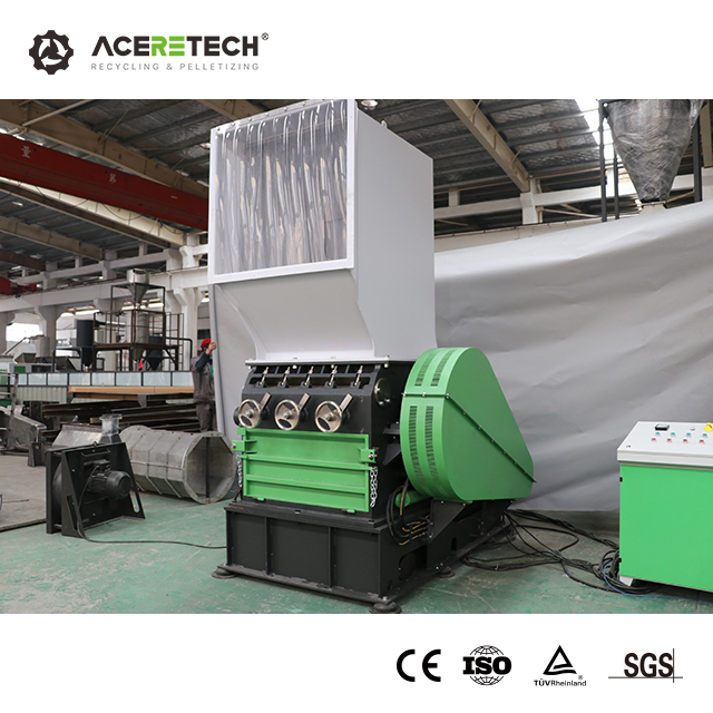 Soundproof Waste Plastic Crusher Machine With Shredder And Crusher